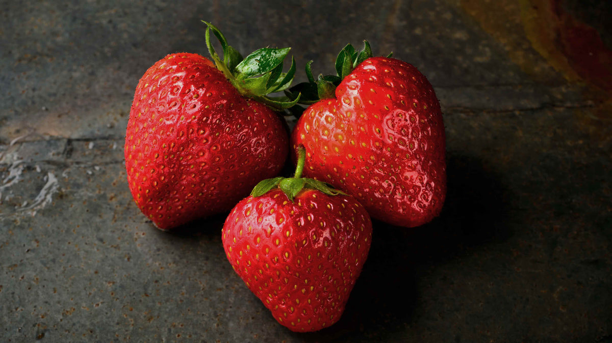 Why You Need to Eat More Strawberries (+7 Recipes to Help You Start)